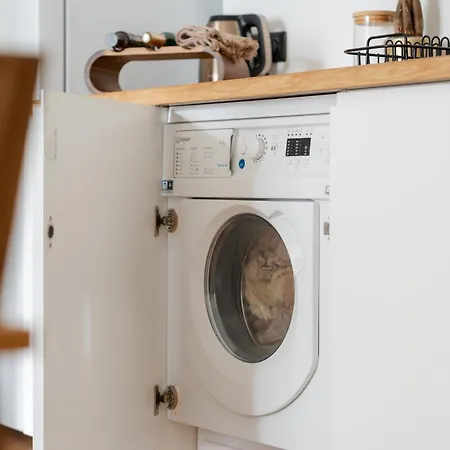 Tina's アパート *